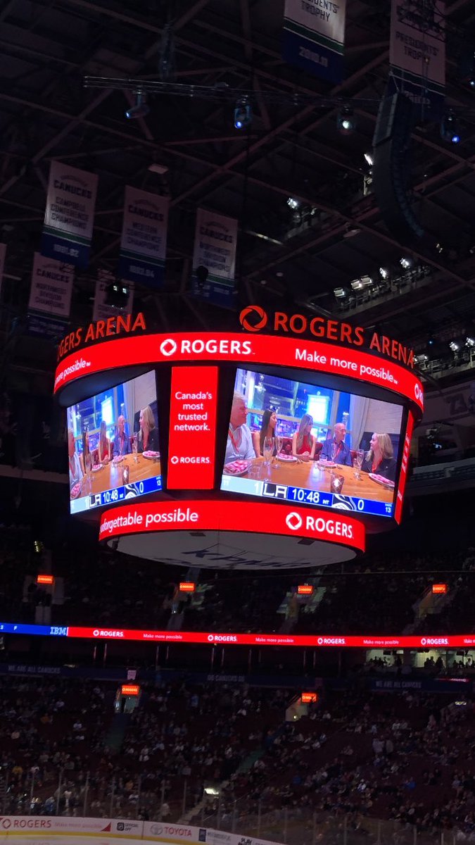 Big thanks to @Rogers for sending me and my girlfriend @JordanMcKrae to the @Canucks @LAKings game in #Vancouver at @RogersArena! #RogersMoments