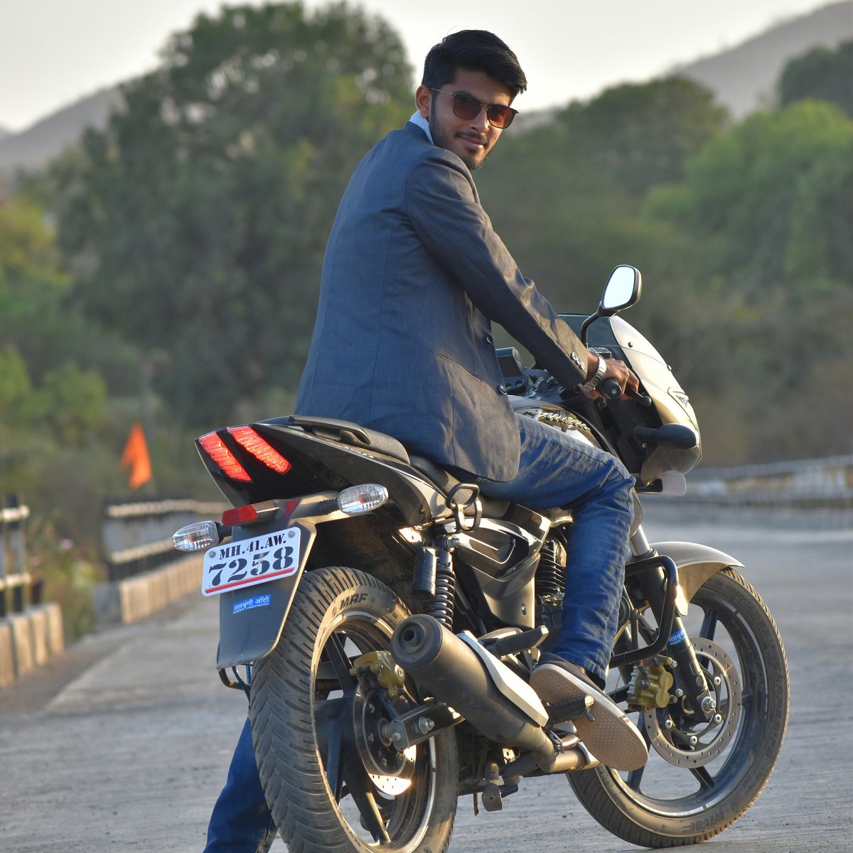 jayeshkhillar5's tweet photo. #NewProfilePic https://t.co/ZcuFlFHsz1