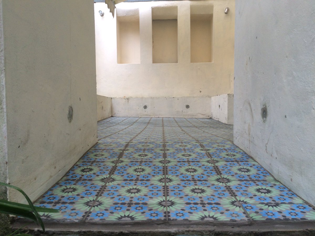 wall_pc's tweet image. Sefton park. Outside porch. :).