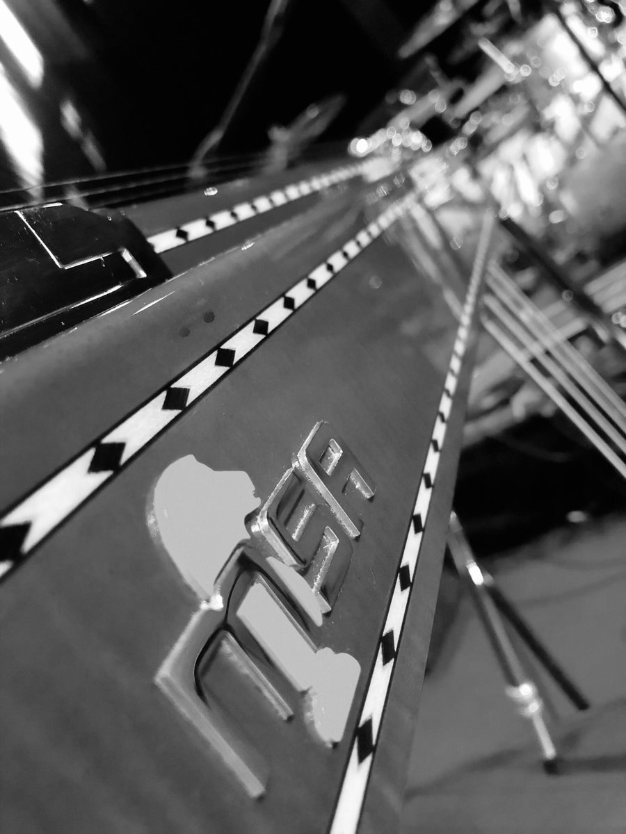 Steelin1's tweet photo. #loudnproudinc #bellamybrothers #msapedalsteel #celestion #traceelliott #georgelcables #petersontuners #blackdiamondstrings #empresseffects
https://t.co/pBDoI5RTyb https://t.co/D7ttE0zjht