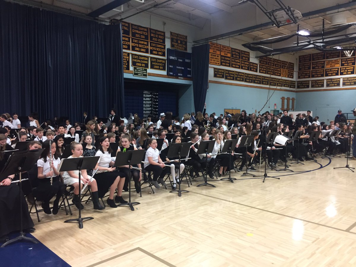 WestfordMusic's tweet photo. Photos from EWSD Fine Arts Night https://t.co/UGToiG5ZVd