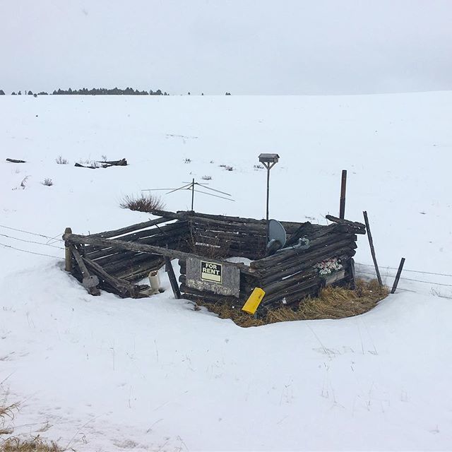 mawrq_'s tweet photo. Plenty of places to rent in Montana https://t.co/t4RSVEZCeB