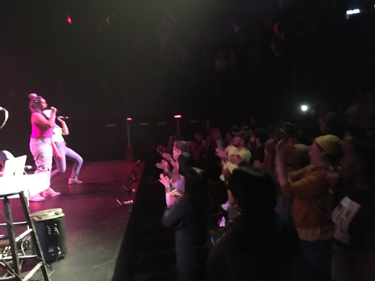 andymckim's tweet photo. Thanks to Liza Paul & @bahiawatson for setting up their MASHUP tent in the Mainspace @beyondwallsTPM and bringing such an amazingly entertaining show to our house. #valuesTPM #onpoint #gutbustingly #funny #LoveYourAudience https://t.co/ZwPcf0FFkc