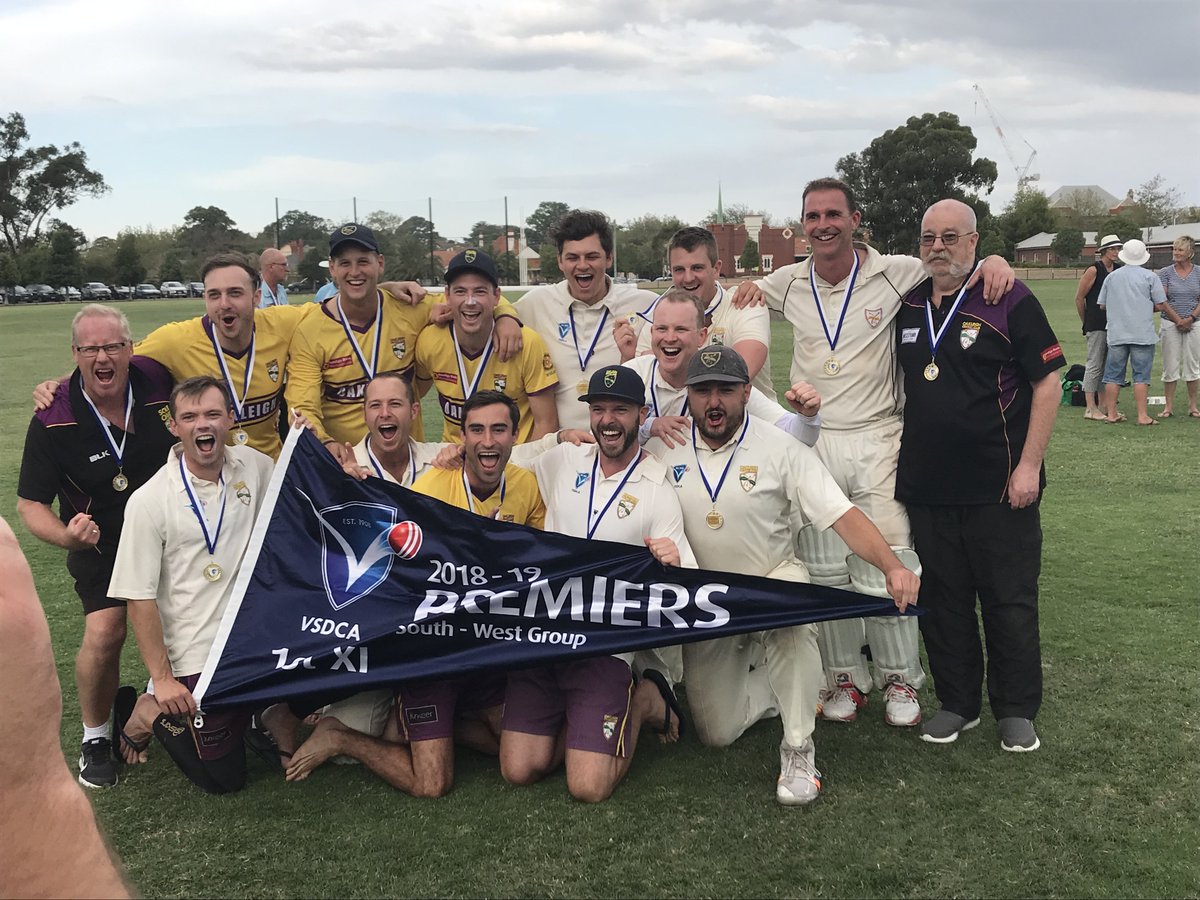 BEAUTIFUL BLUE TRIANGLES - The Outer Eye outlines a glorious weekend for the <a href="/OakleighCC/">Oakleigh CC</a> as they are crowned 1st &amp; 3rd XI <a href="/SubbiesCricket/">VSDCA</a> Premiers in the 2018/19 season.

#purpleandgold #subbiesfinals #bluetriangles #premiers

oakleighcc.vic.cricket.com.au/pageitem.aspx?…