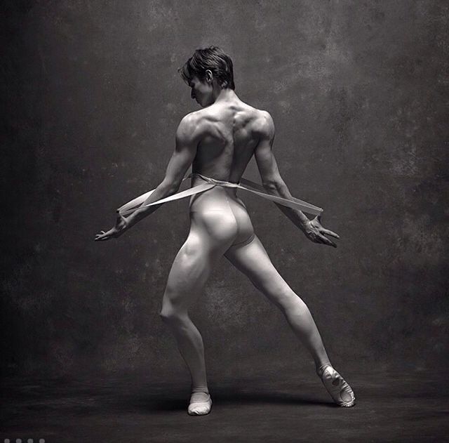 JEO6591's tweet photo. #ImágenesDeBallet #Ballet #BalletDancer #DaniilSimkin #NYCDanceProject https://t.co/wL4hkbXxgq