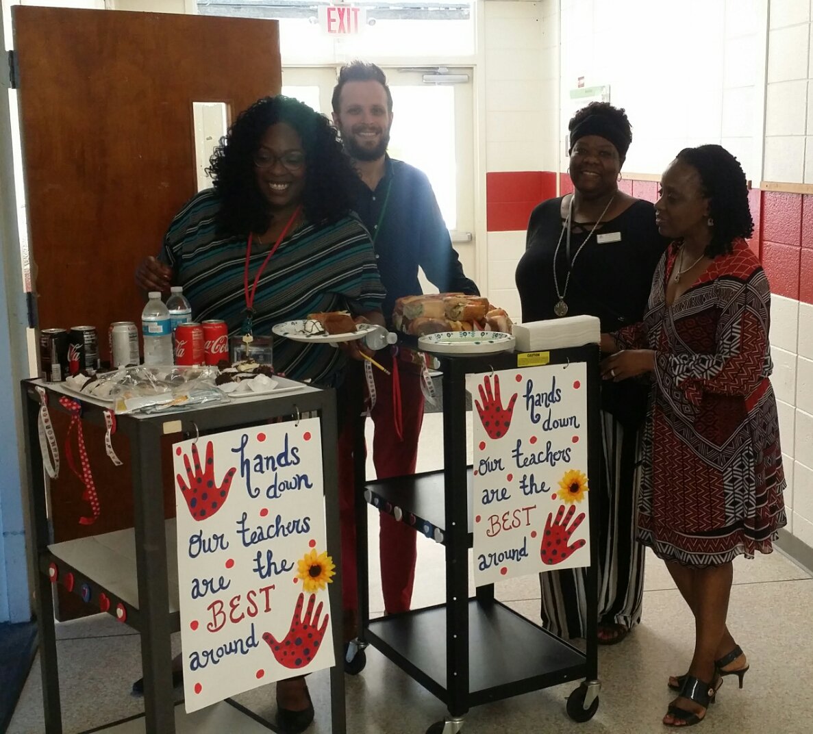 Altama Admin Team showing appreciation to staff members for their hard work. <a href="/stephen_sci_ss/">Stephen Brooks</a> <a href="/altama_school/">Altama Elementary School</a> <a href="/sunshyn1224/">Michelle Drew</a>