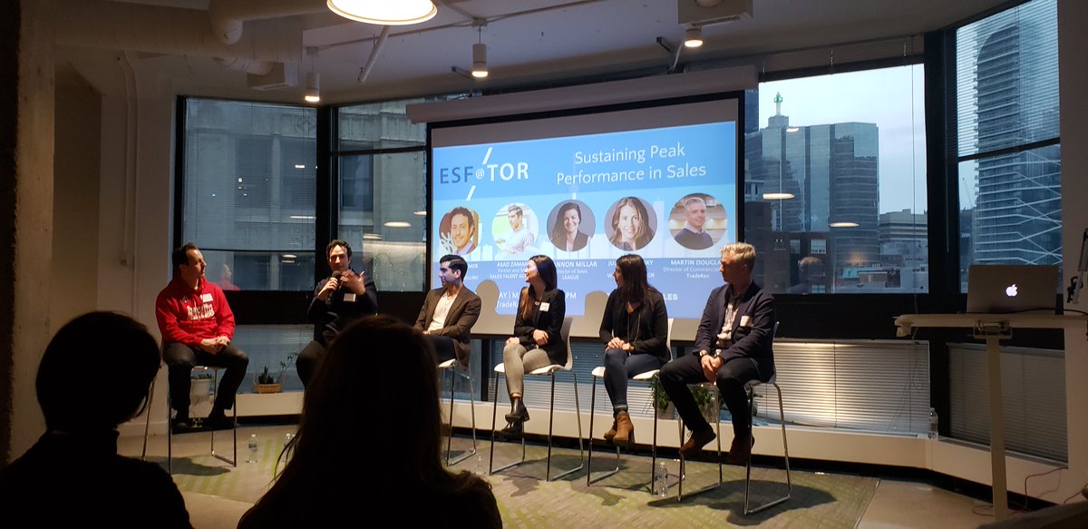 Enterprise_Sale's tweet photo. Another great start to a fun-filled panel at #Toronto. Amazing crowd and atmosphere at #Traderev! Excited to kick of discussions on #peakperformance in #sales!
#TORESF #TORSales #Traderevtweets https://t.co/HEo6UJ2ILG