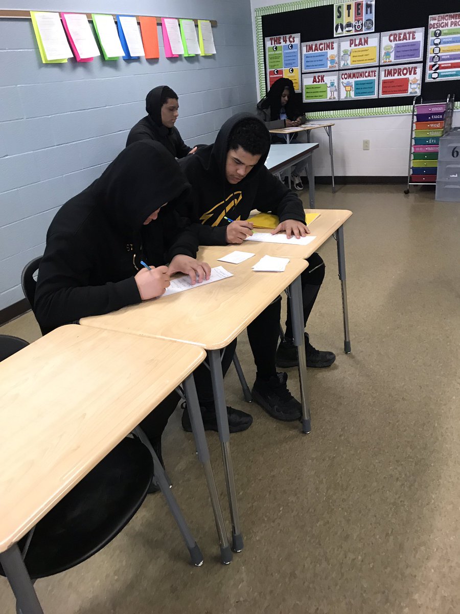 MissRebraca's tweet photo. Class competitions getting serious! https://t.co/qohkb2tJlV