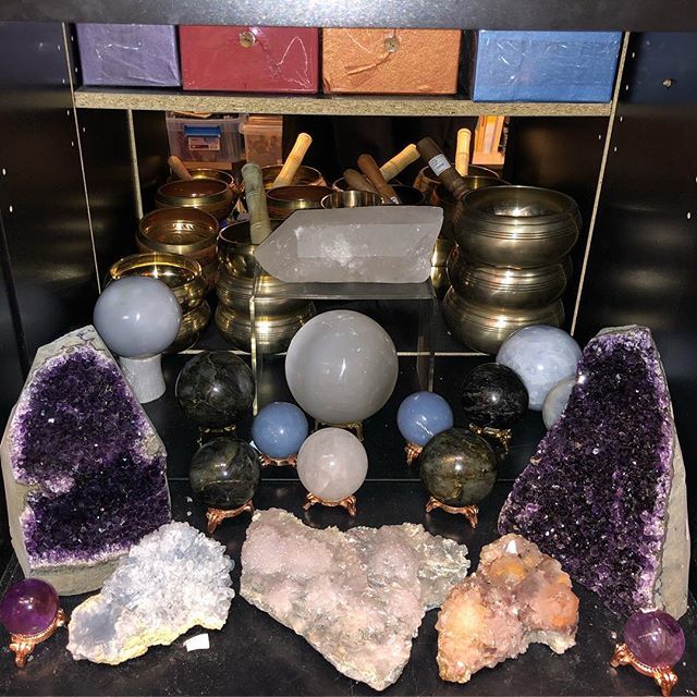 NamasteBookshop's tweet photo. #amethystclusters #clearquartz #amethystspheres NAMASTE SHOP @crystaltable @namastebookshop
4 West 14th Street New York, New York 10011 (corner of 5th avenue) #namastebookshop #namaste #shopping #crystaltable #crystaljewelry #healingherbs #candles #newage #metaphysical #herb… https://t.co/EBORIIJfpe