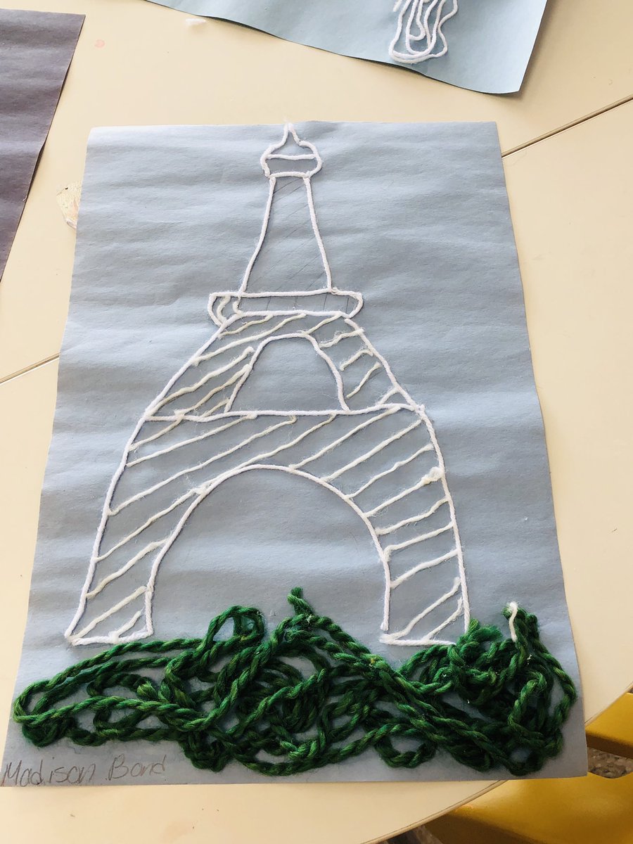 CHES_TAG's tweet photo. Awesome #artsintegration activity in our #chesICAL class!! 5th graders learning about a different culture - FRANCE!! @capitolheightse @andrearushing05 @PGCPSTAG https://t.co/4qxbPqits3