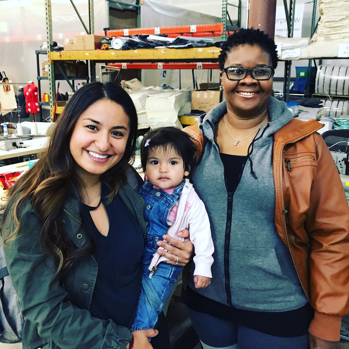 Community dinner TONIGHT! Always so good to see old friends 👍 Thank you <a href="/FlatironsAurora/">Flatirons Aurora</a> for feeding us!! #production #withpurpose #socent #colorado