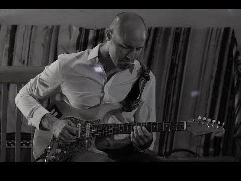 Jazzy Strat Tones from Aaron Lebos - zurl.co/6Rvi