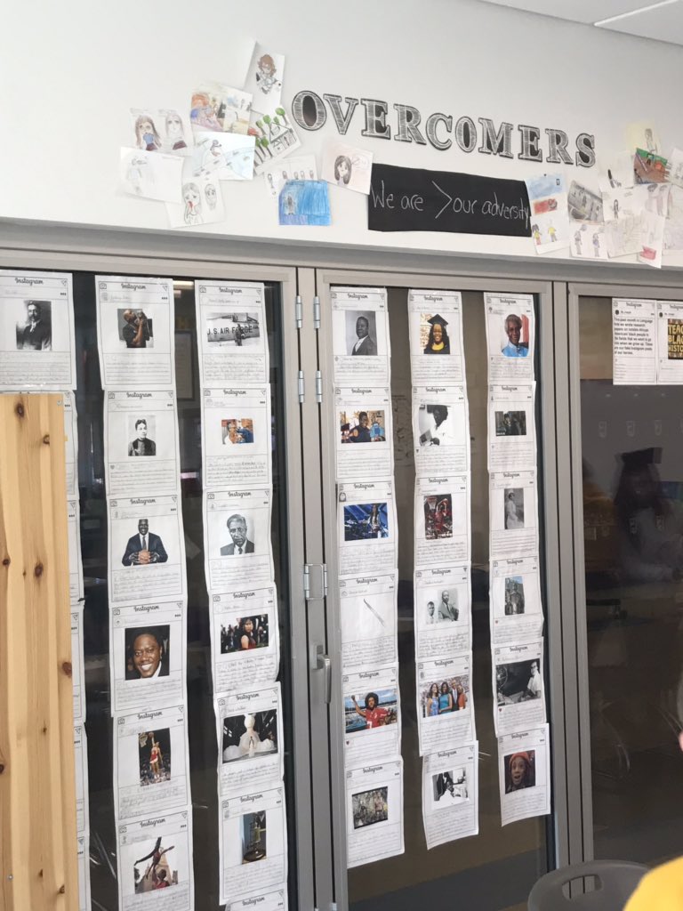 MedriaBlue's tweet photo. #ESUMS #PrintRichEnvironment ELA Grade 6, Ms. Joseph‘s Library Rocks! @Aliceserenaco @NewHavenSuper https://t.co/x7hquRG2gO