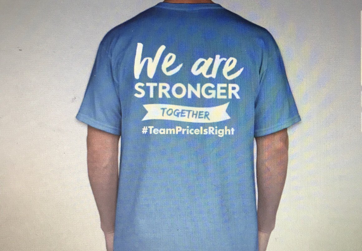 karibreuer_'s tweet image. As many of you already know @emm_pricee’s dad was diagnosed with stomach cancer earlier this year. With that being said, this year the White Bear Lake high school softball team is selling Coaches vs. Cancer shirts for the community to buy for $15! Dm @Anikka_Koll if interested!