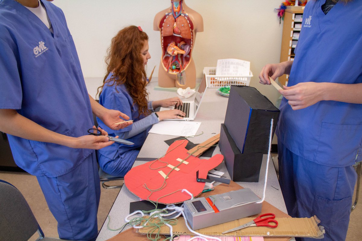 EVITnews's tweet photo. Students in #EVIT #Anatomy & #Physiology programs were hard @ work today putting together their displays of #neurons. They're getting #creative w/ their displays. Displays will be ready next week & judged with a chance to win prizes. https://t.co/dmyrF9qaTb #WeAreEVIT https://t.co/2ZJCZaAK8S