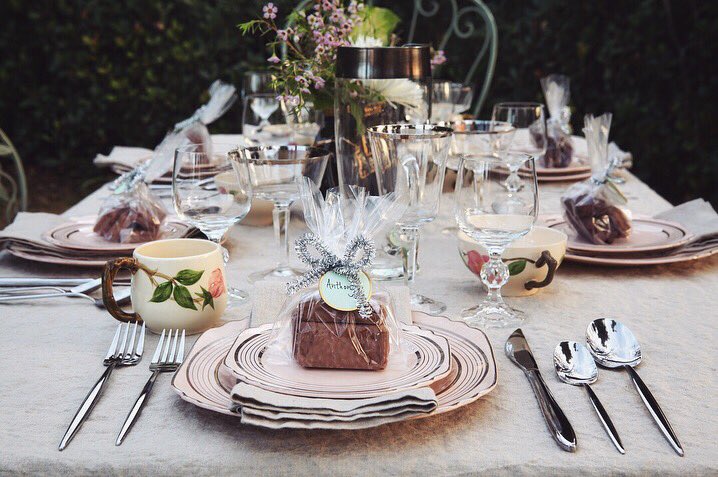 All biscuits belong at brunch. Add a chocolaty touch to your spread this weekend! #TimTamTuesday (📸: heymaryelizabeth)