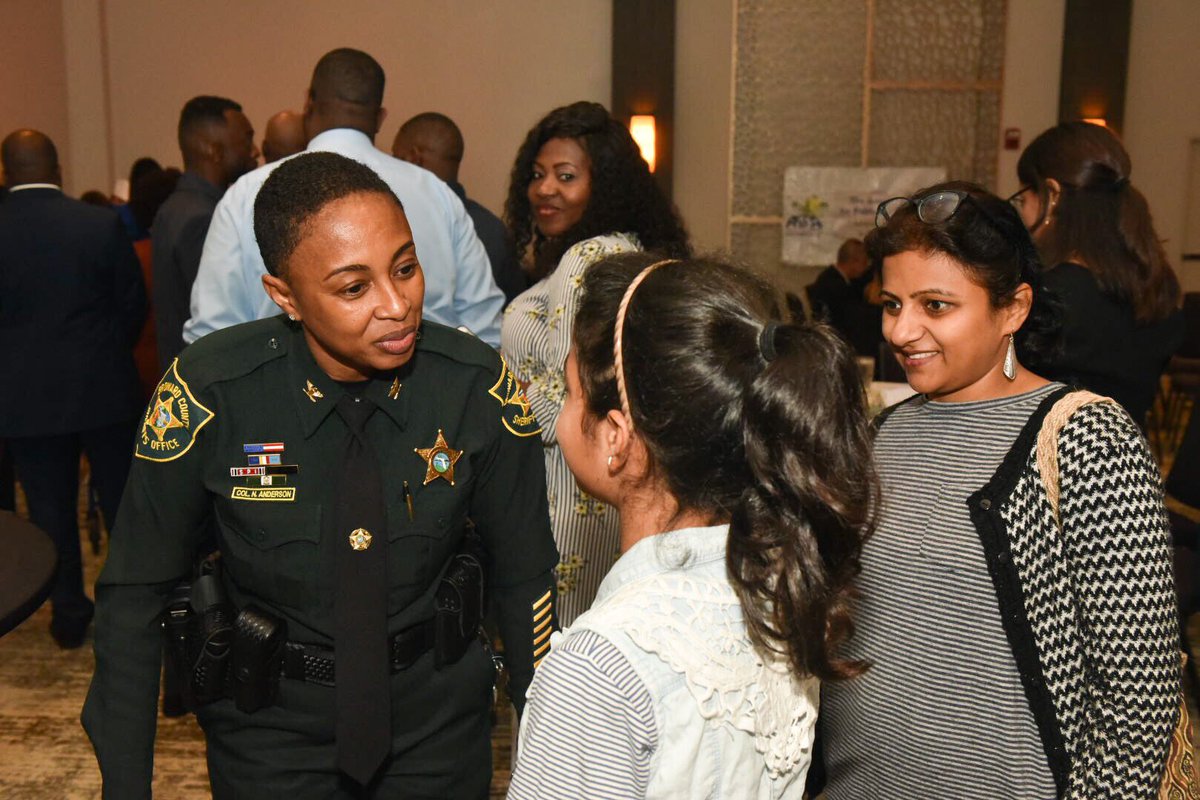 browardsheriff's tweet image. Our very own Colonel Nichole Anderson, joined by family and coworkers, is honored this evening by the @AspaSouthFla at their 16th Annual Women’s History Month Reception. #womenshistorymonth #teambso #bso