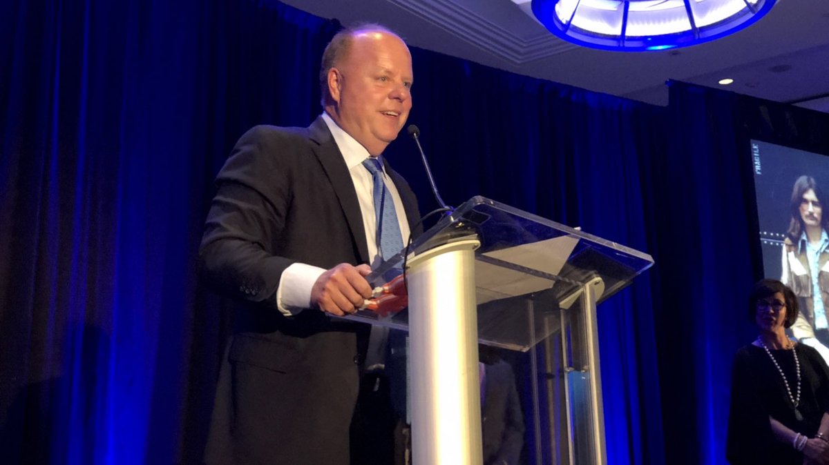 BespokeSE's tweet photo. Our CEO @Mike_Boykin is truly one of a kind! #ThatsOurCEO
@CBJEvents #cbjlive https://t.co/vzqVmqiIIM