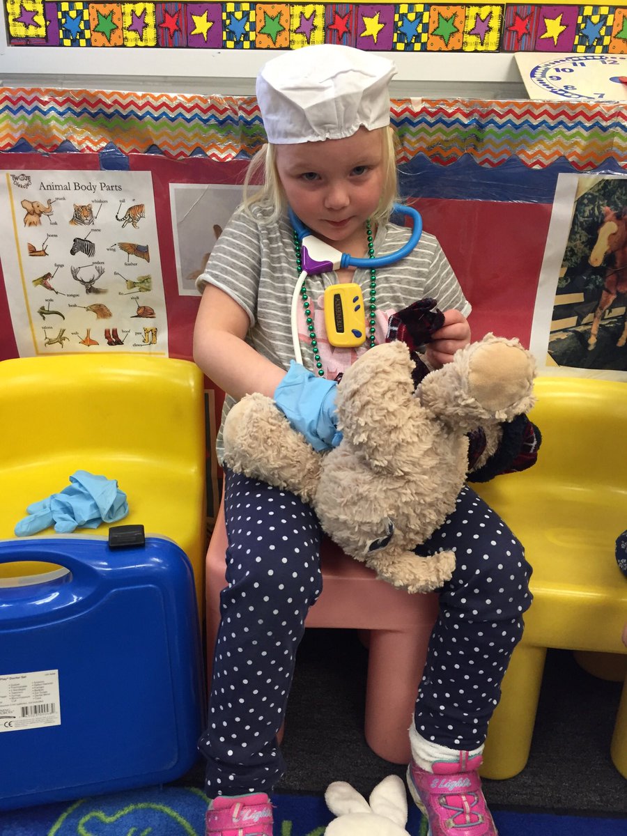 bstone79's tweet photo. The vet is in! Preschool is making sure their pets are healthy. @pamhernandez_4 #JFKisRedHot https://t.co/Xdl26YBSbO
