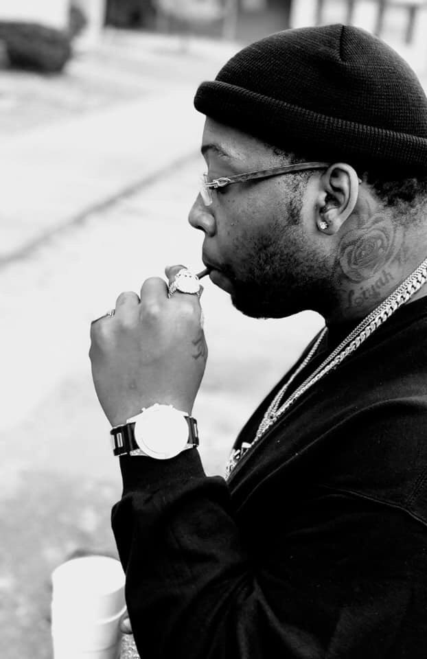 DubDaPlug337's tweet photo. Who Is Dub Da Plug? The Bext Young Nigga To Run It 🔌     #DubDaPlug337 #XXLFreshmen # https://t.co/gQeEo1Go92