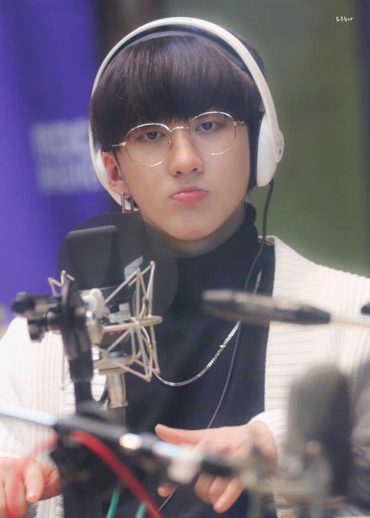 yohstraykids326's tweet photo. 190327 두시의 데이트

너무 예쁘당💋❤️

#StrayKids #스트레이키즈
#서창빈 #창빈 #ChangBin
#Cle1_MIROH #MIROH https://t.co/fS9Ws3a4ci