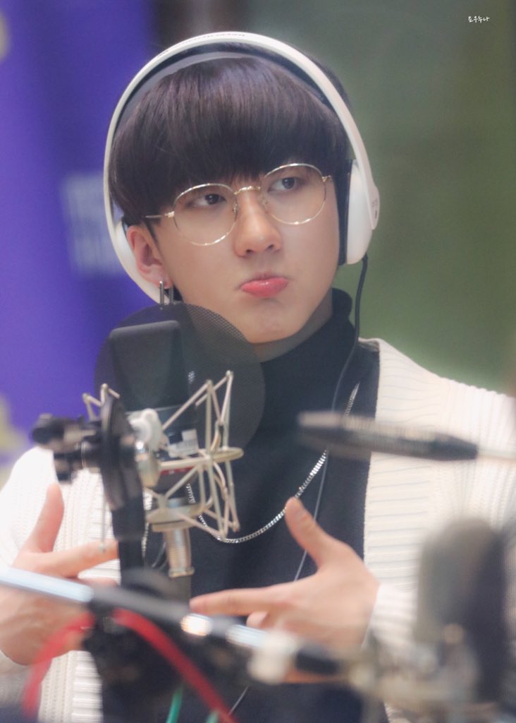 yohstraykids326's tweet photo. 190327 두시의 데이트

너무 예쁘당💋❤️

#StrayKids #스트레이키즈
#서창빈 #창빈 #ChangBin
#Cle1_MIROH #MIROH https://t.co/fS9Ws3a4ci