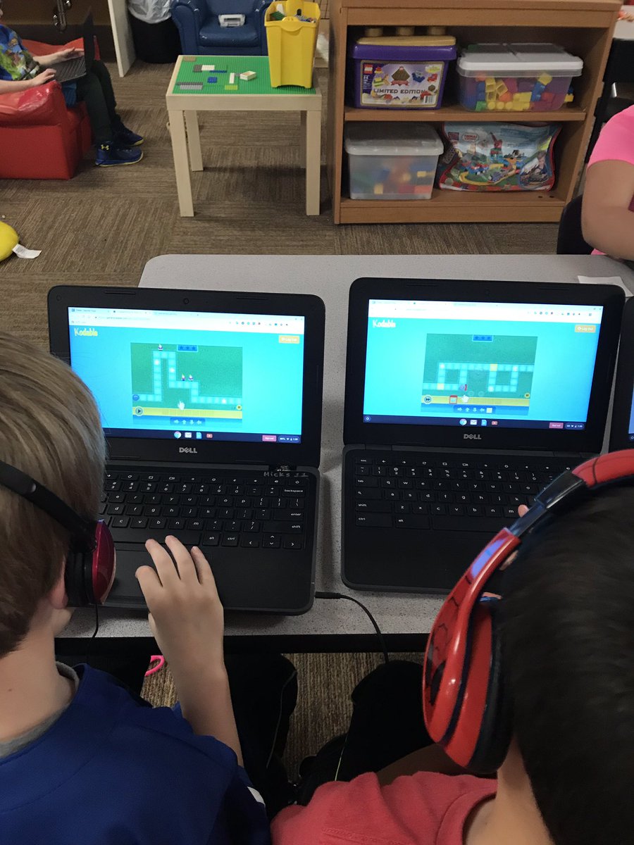 SearsAngela's tweet photo. Kindergarten is learning to code and loving it!!  Thank you to the Blended Learning Team for the training and sharing great ideas!  #BLTeam1 #SJSDproud #OGGrizzlies #Kodable https://t.co/0gnFfqWvHa