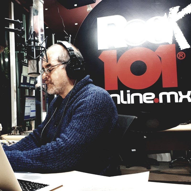 r101ck's tweet photo. En https://t.co/LpdyMUUM6p sigue sonando #Rock101enABC con @LGSrock101 que en este especial de #Brexit101 nos está compartiendo música rock & roll en la que no intervinieron británicos ¿qué artista o canción con estas características te gusta escuchar? https://t.co/fvKZTApmi3