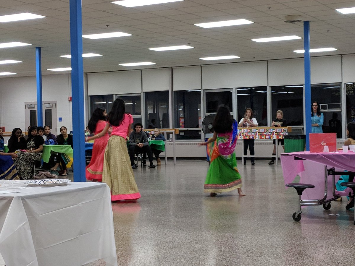 MadisonTrumbull's tweet image. Tonight&apos;s International Dinner! #worldlanguageweek