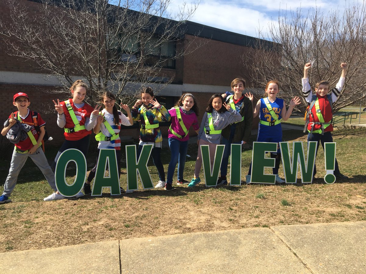 OakViewFCPS's tweet photo. What time is it? Time to celebrate turning 50!! See you Saturday! #oakview50 https://t.co/zCSLz5fHnY