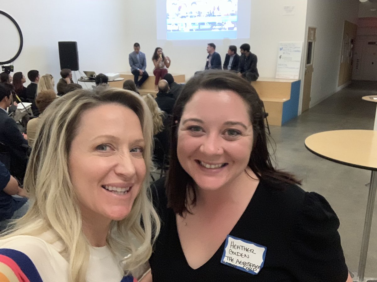CTO_RoundTable's tweet image. Wonderful to meet @AerospaceCorp’s @WowitsHeather!  Thx for your help! #CTOrt