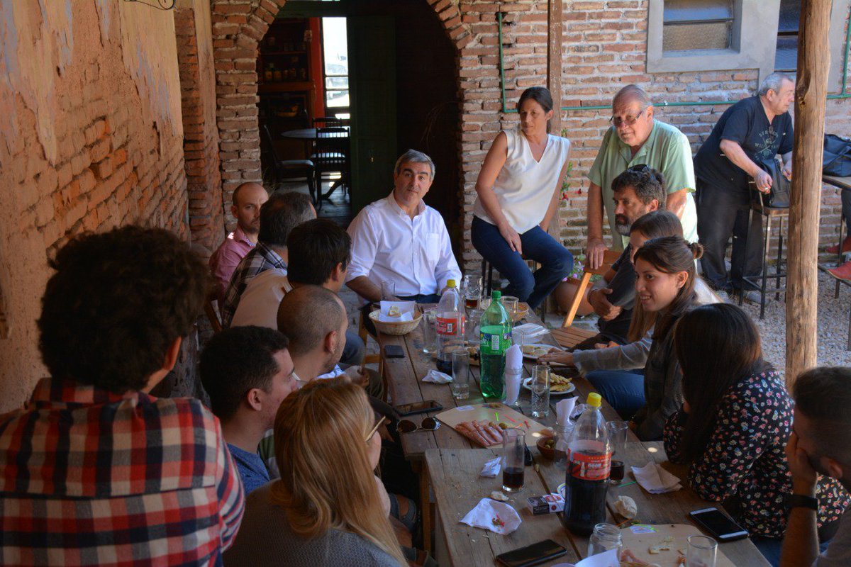 pacoduranona's tweet photo. Las Localidades Rurales como #Cucullú en #SanAndrésdeGiles deben ser polos turísticos gastronómicos y productivos que garanticen desarrollo económico local. #AntiguaCasaGallo es una prueba contundente. Recomiendo que vayan a probar sus ricos platos y cervezas artesanales. https://t.co/LtO83tQLCZ