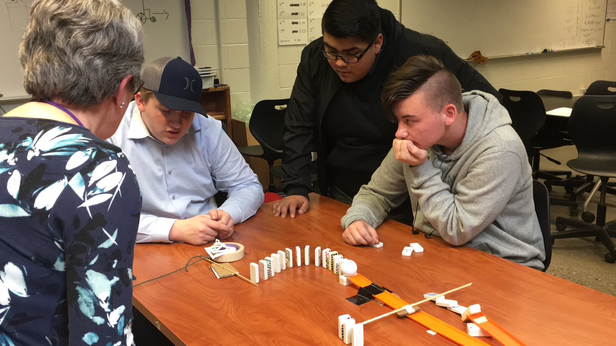 CompassAcad's tweet image. Today at Compass: crimes scenes and the biggest Rube Goldberg machine in Compass history. #CA2019 #dontworryitsforaproject