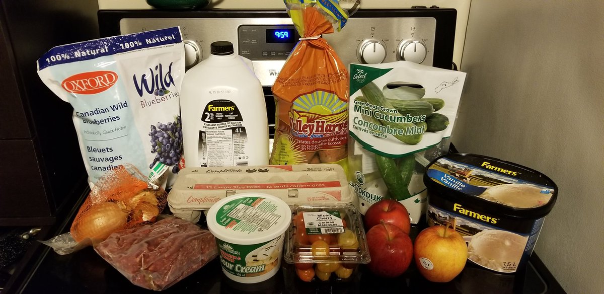 RebeccaOC9's tweet photo. #HowNSAgs grocery run! https://t.co/C6hEF4kIn7