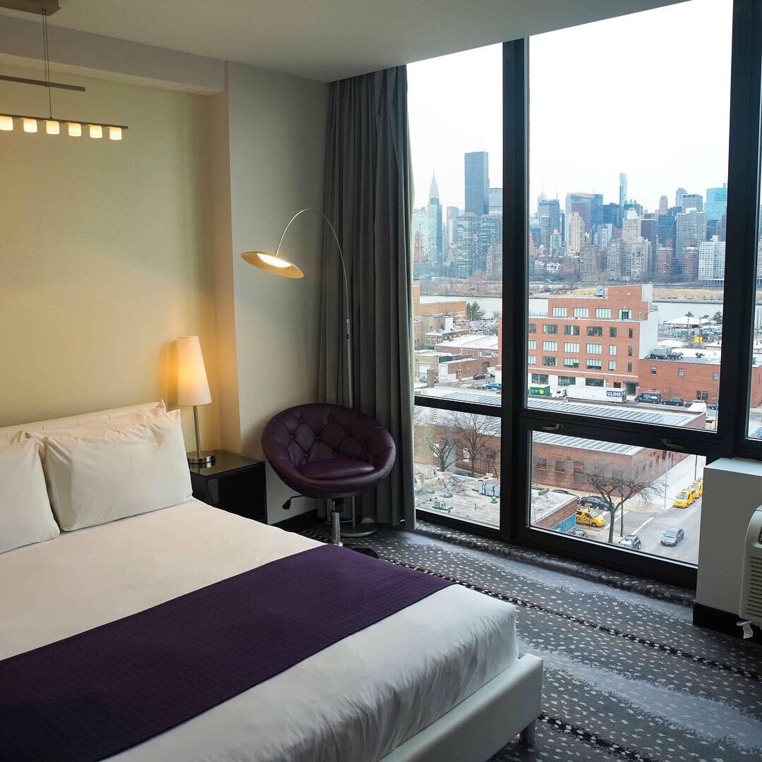 The view is one of a kind! #nyc #longislandcity <a href="/TimeOutNewYork/">Time Out New York</a> <a href="/newyorklovenyc/">NewYorkLoveNY by Tommy Gee</a> #travel #hotels #skyline @nycgo <a href="/spoilednyc/">spoiled NYC</a>