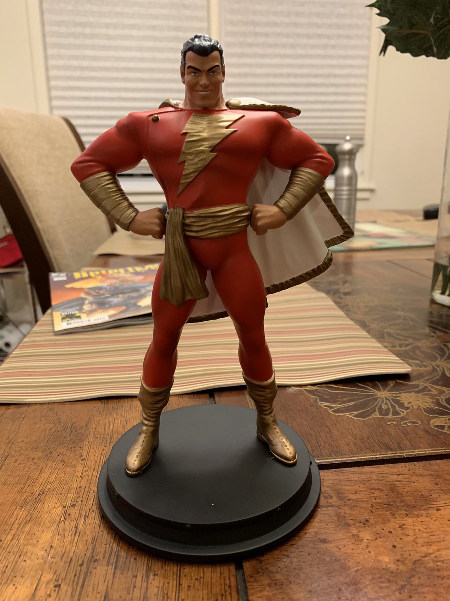 CapStarringCap's tweet photo. Alright peeps, get jealous! https://t.co/N4sOLbXwQS