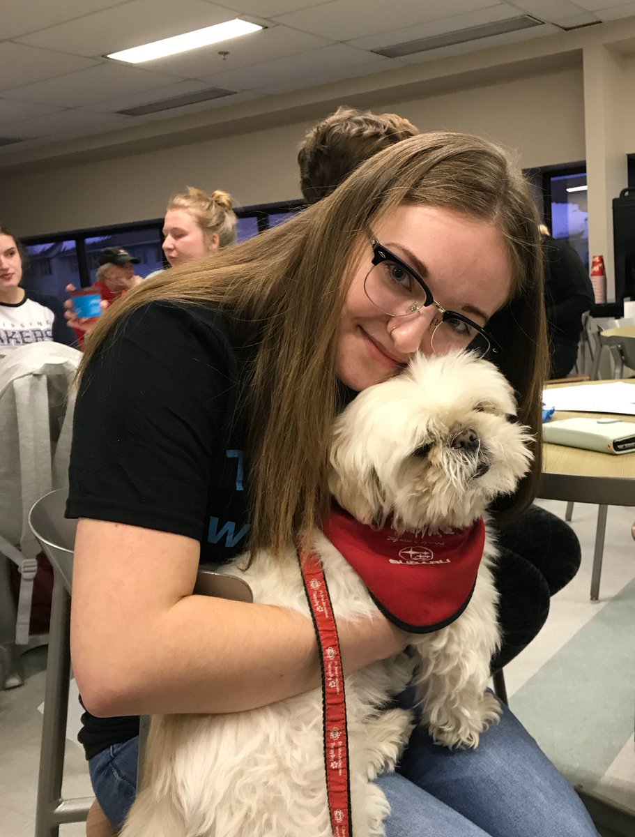 SJAtherapydog's tweet image. Great evening for a #Mentalhealth coffee house @jackorgNU listening to interesting stories from speakers 💕 and a movie 🎥 #NipissingUniversity #CanadoreCollege #TherapyDog