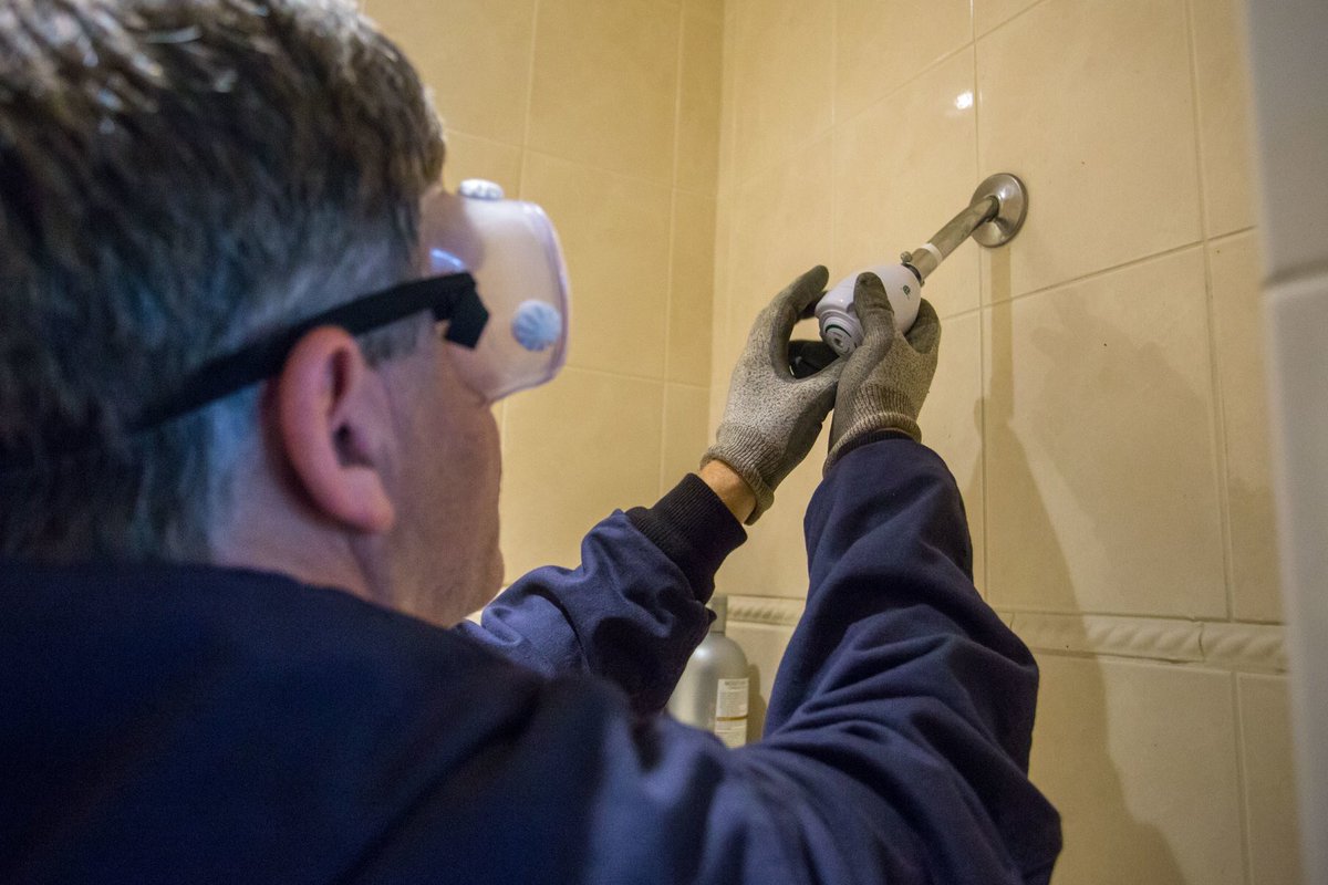 UnitedWayCCFL's tweet photo. We’re excited to team up with @InsideFPL to offer free home energy makeovers, tips and tools to help Port Charlotte families save money on their energy bill. Learn more [https://t.co/bAvrruHizl] https://t.co/G3ctg17ybF