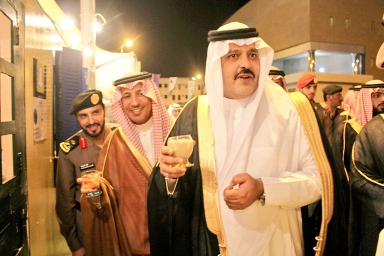 altrifi's tweet image. من الأرشيف ،، تصويري لوجه السعد
صاحب السمو الملكي الأمير عبدالعزيز بن سعد بن عبدالعزيز حفظه الله أمير منطقة حائل في عدة مناسبات .
