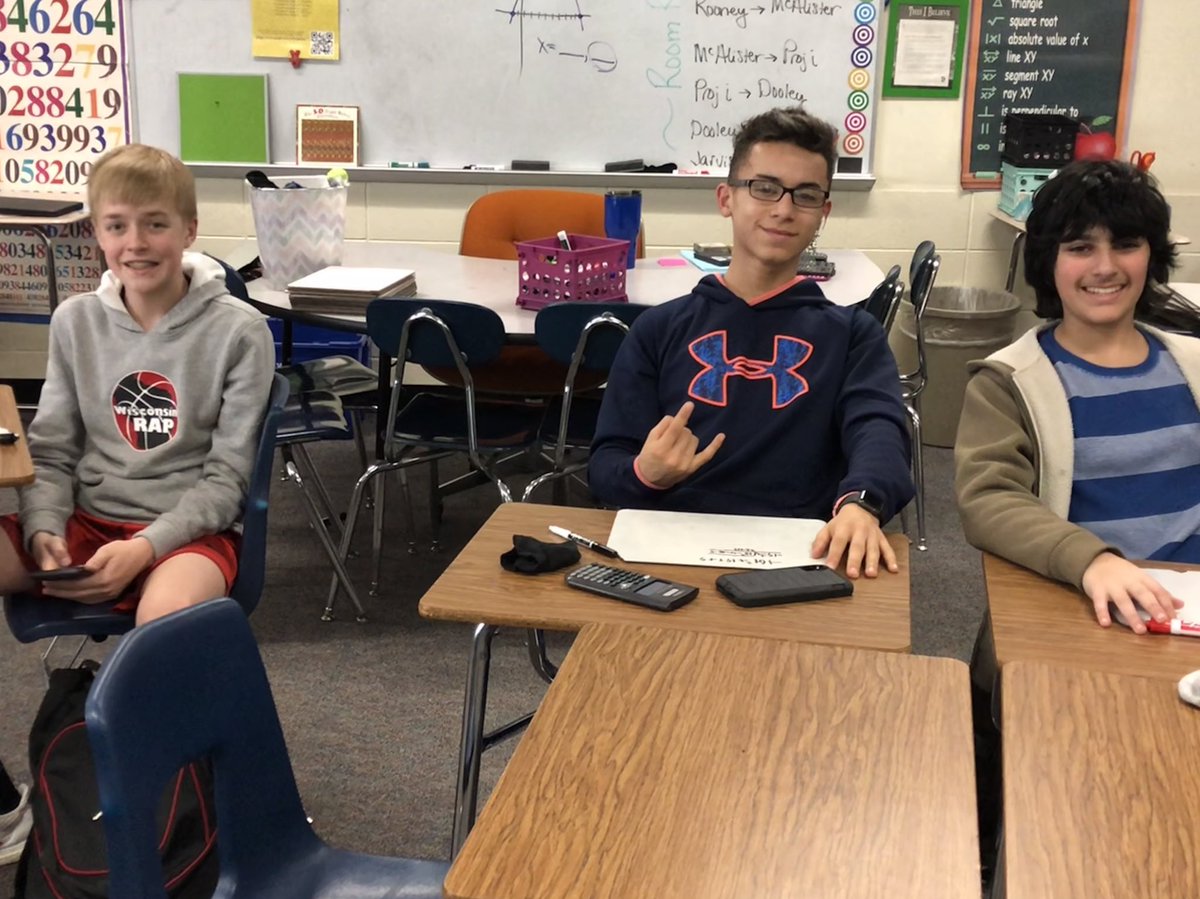 FindingX_Ervin's tweet photo. When the school day ends at 3:05 but 25 Ss CHOOSE to stay after for cookies, uh...math help! #hour17 #quarterexamreview #chipsahoy #dedicated #iteachmath @LakeDenoon @MuskegoNorwaySc https://t.co/sKUqFQAdgE