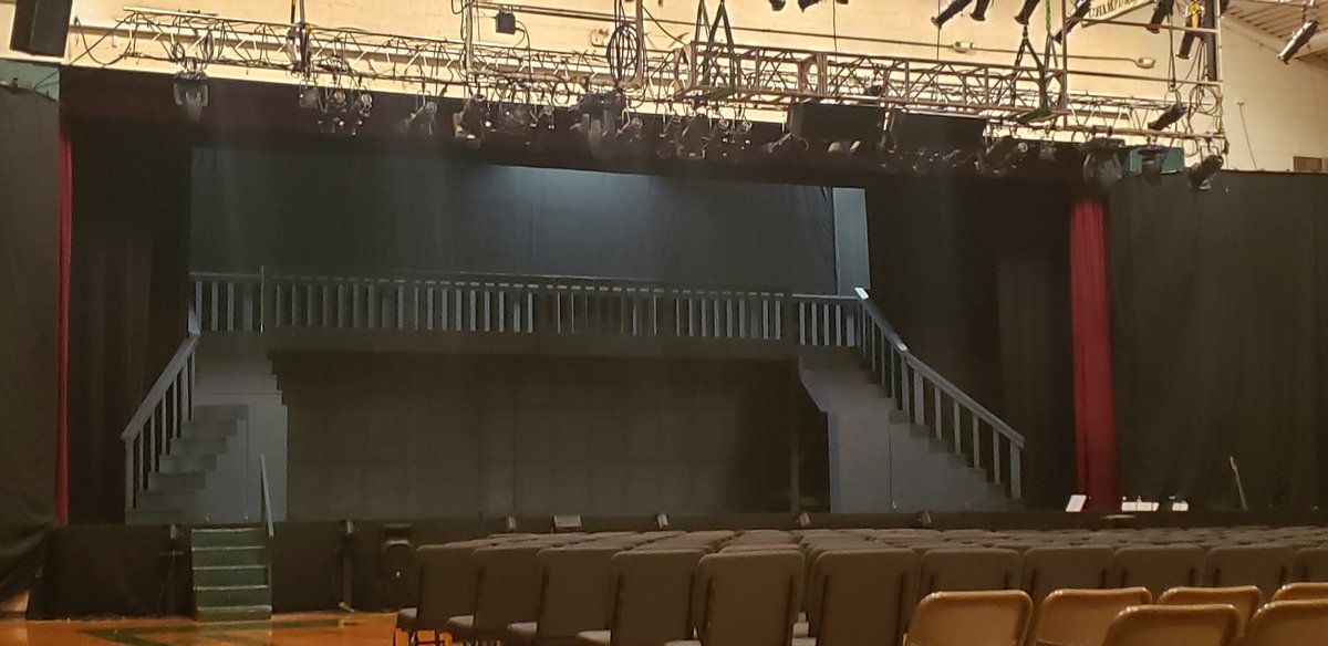 sehsperform's tweet photo. the stage is ready for opening night! are you ready to be here?! https://t.co/CTPoomDAyo