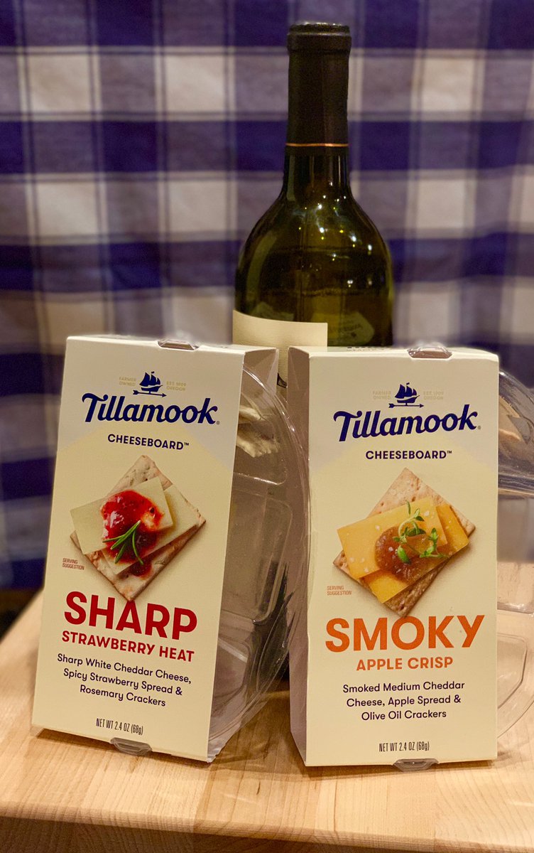 cljthegriz's tweet photo. Look what arrived just in time for the weekend🧀Are you Sharp or Smoky?!  #TillamookAmbassador @TillamookCheese https://t.co/4VDUhue6P5