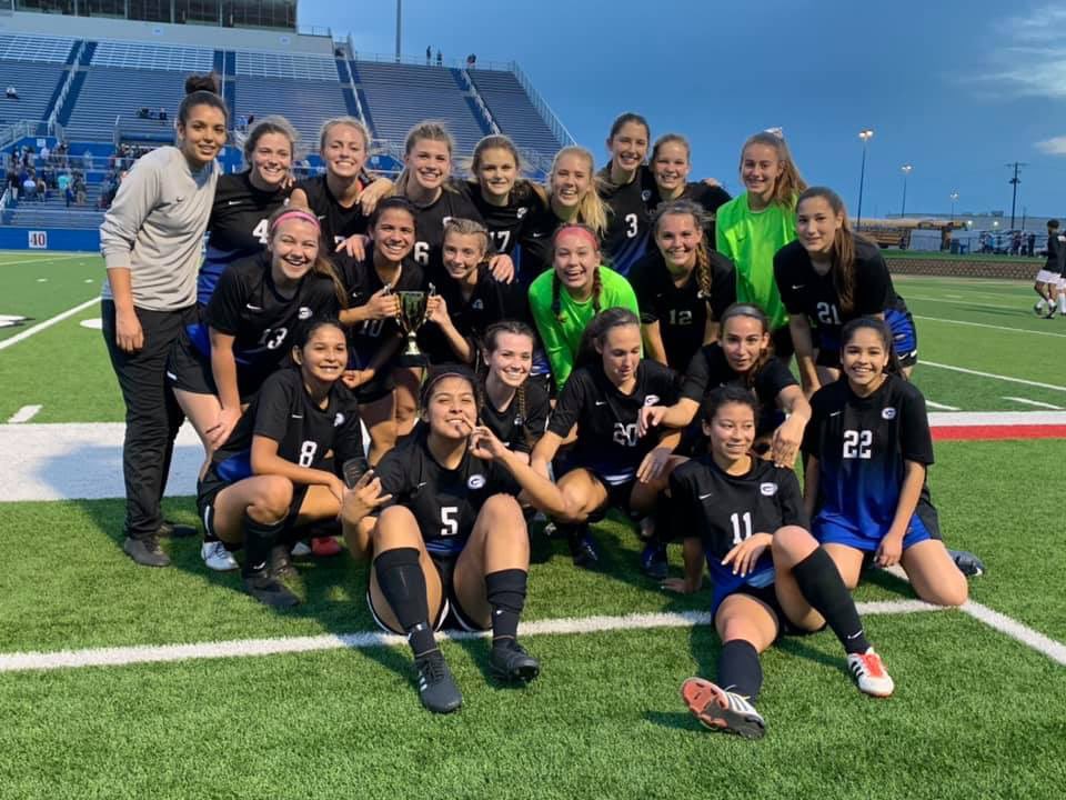 GHS_EagleSoccer's tweet photo. Ladies &amp; Gentlemen,

I present to you the 2019 Bi-District Champion Lady Eagles. 

Your Lady Eagles defeated Weiss 5-3 after be down twice. Congrats Ladies. 

Hats off to the Lady Wolves of Weiss. Great game Ladies!! https://t.co/ljDN9ujKO0