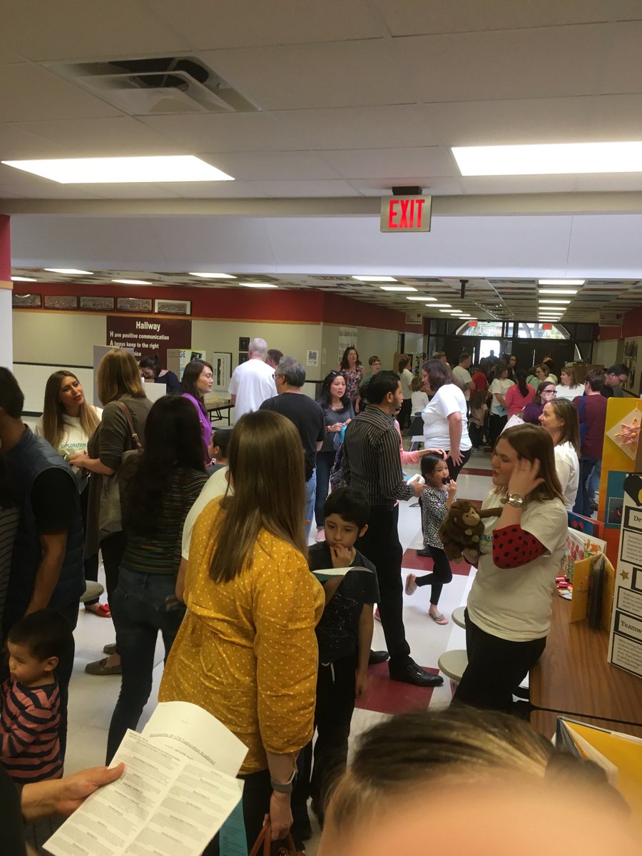 EASAGE_CFB's tweet photo. Exceptional turn out at Exploration Academy/SAGE Preview night. Students and parents were excited about the class offerings of this signature CFBISD summer enrichment program.
#EASAGE_CFB #CFBISD https://t.co/JbCGCeC4K5
