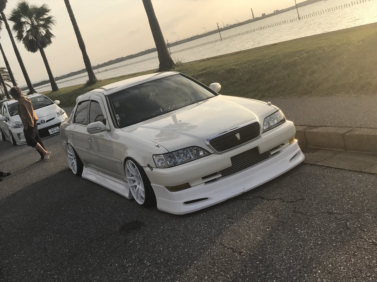 100クレスタ 一括30万で欲しい方いませんか？