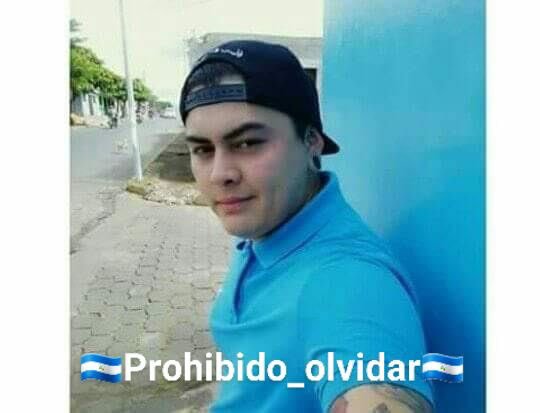 Furia_Nicaragua's tweet photo. Hoy les quiero contar sobre José Manuel (Chema) Campos un chavalo de 22 años que salía de su casa todos los días con una convicción firme y a luchar por el futuro de su bebé, Chema fue asesinado despiadadamente en el tranque de San José en Jinotepe el día 8 de Julio.
1/5 https://t.co/3hRs1fSiDU