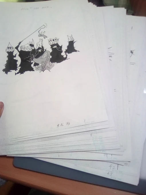 締め切り間に合ったーーー!!
毎日のように朝まで描く生活がやっと終わった!(〃'o`)フゥ…
賞取れたらいいな
とりま寝よう。おやすみ('°v°)/んぴッ 