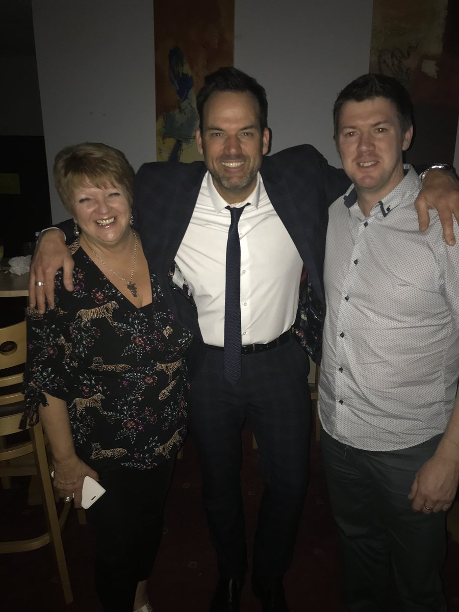 hodgsonbroker's tweet photo. Great evening at @hengarmanor celebrating Paul &amp; all the team at @CornishAccounts 25 years in business with #cornwalls No1 entertainer @johnnycowling #CAS25 https://t.co/qqEczb6US8
