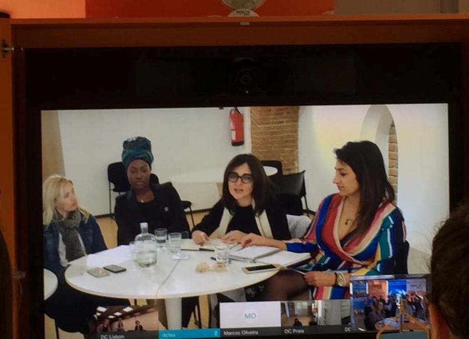 DialogueCafeSRB's tweet photo. Sesija #DialogueCaféNetwork na temu #SDG5 #GenderEquality, u okviru ciklusa Ciljevi održivog razvoja UN! Iskustva i ideje razmenili su gosti u #DialogueCafe #Belgrade, #Lisbon, #Evora, #CidadedePraia i #RiodeJaneiro .
Info: https://t.co/fKTRFHByqR. #UNWomen #GlobalGoals https://t.co/u6wGieL0wd