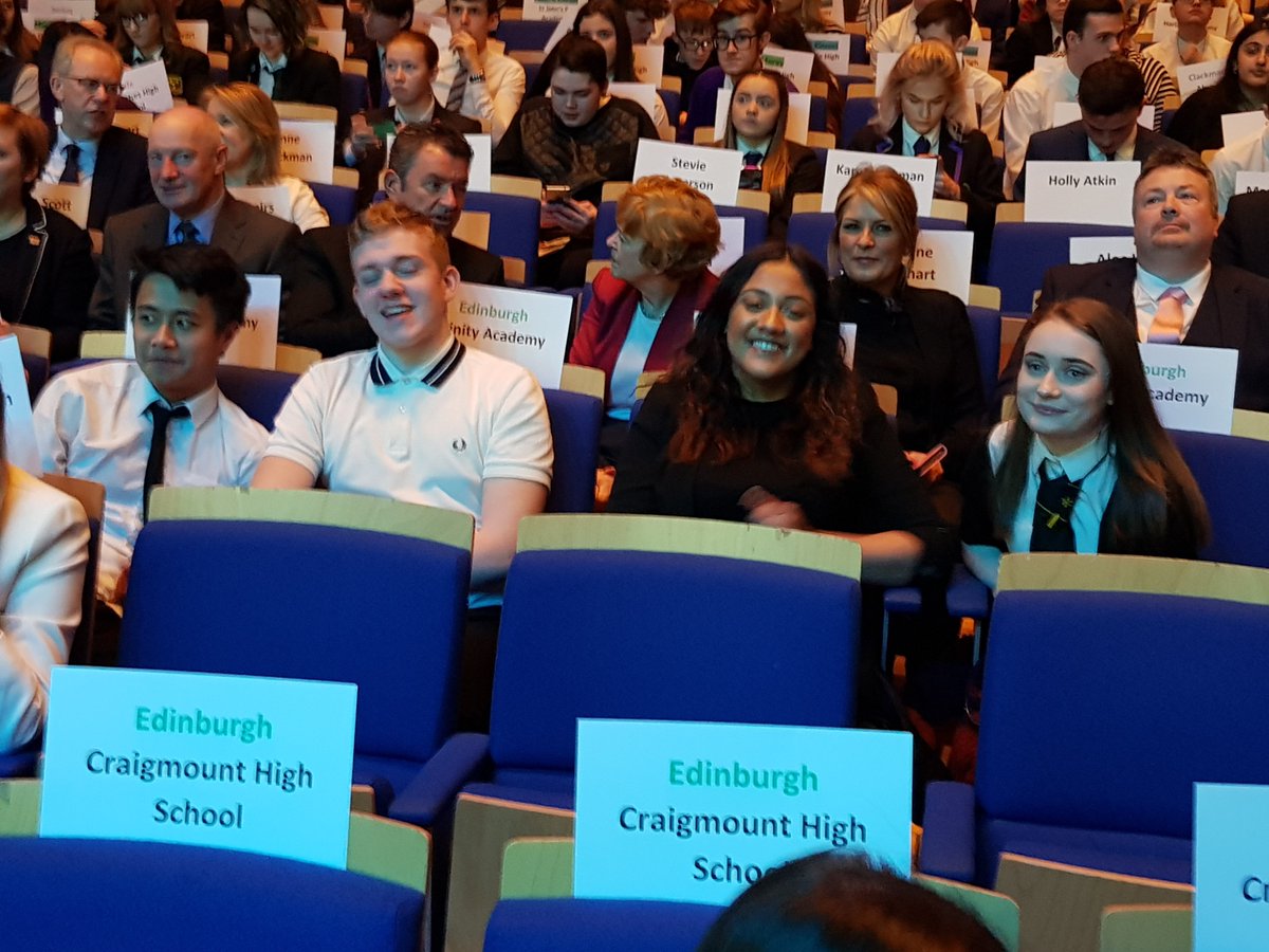 TrinityAc_Edin's tweet photo. A massive congratulations to our Career Ready graduates. A massive achievement and we are all very proud of you! A huge thanks to our excellent mentors from @LeidosInc, Standard Life (@SLA_plc), @EdinburghUni and @VisitScotland. #ScotGrad19
@CareerReadyUK Graduation https://t.co/ZZb3Q0iUse